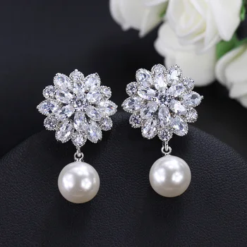 Tiny Trendy Cubic Zirconia Silver Flower Earrings Sparkling Crystal white pearl Earrings For Women Wedding Jewelry 2019
Tiny Trendy Cubic Zirconia Silver Flower Earrings Sparkling Crystal white pearl Earrings For Women Wedding Jewelry 2019