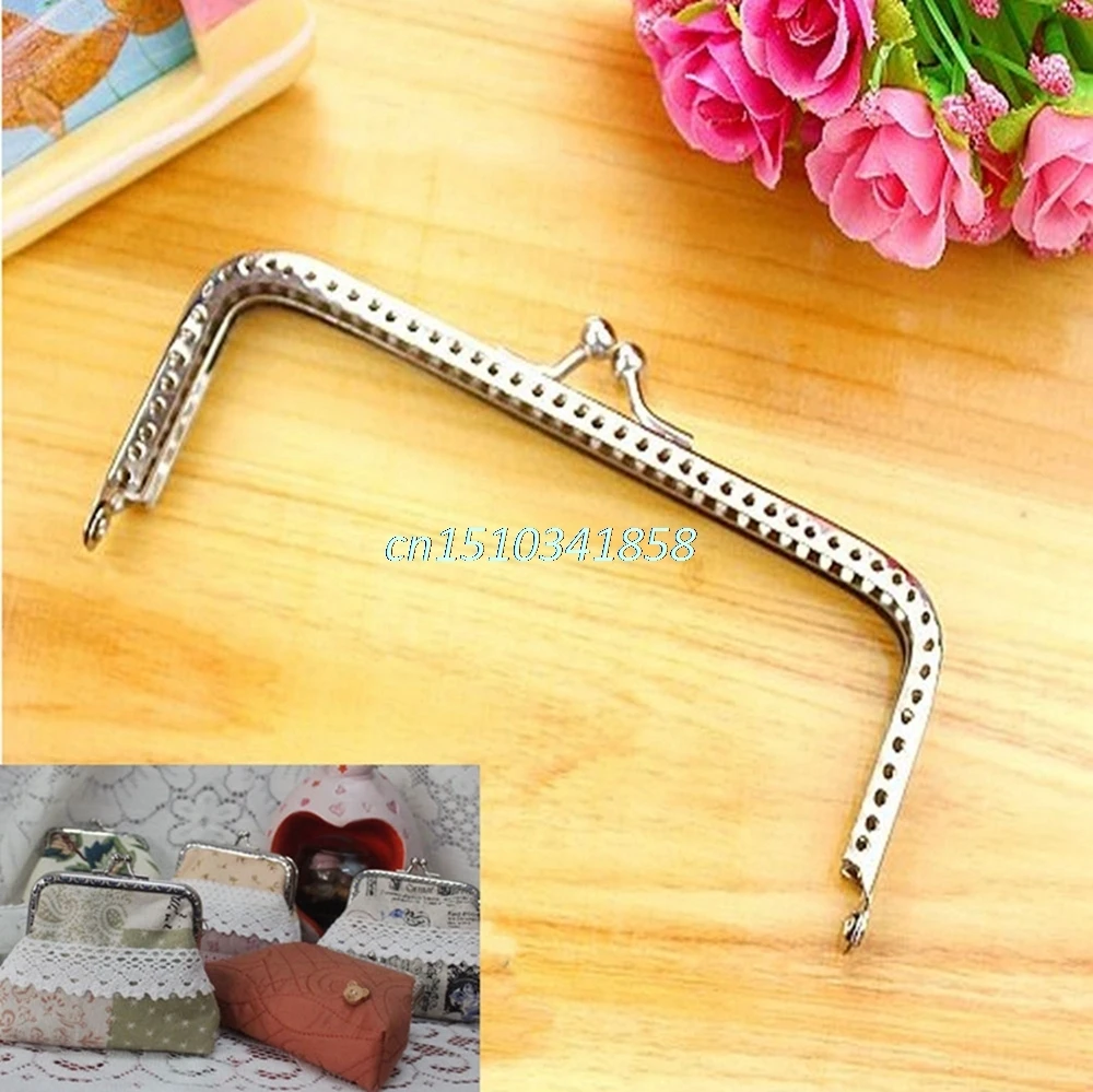 New Silver Handle Sewing Purse Handbag Coins Bags Metal Kiss Clasp Frame Findings 15cm #Y51#
New Silver Handle Sewing Purse Handbag Coins Bags Metal Kiss Clasp Frame Findings 15cm #Y51#