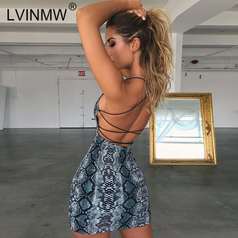 LVINMW Sexy Snakeskin Print Backless Lace Up Dress 2018 Winter Women Spaghetti Strap Mini Bodycon Dress Party Club Dresses 
LVINMW Sexy Snakeskin Print Backless Lace Up Dress 2018 Winter Women Spaghetti Strap Mini Bodycon Dress Party Club Dresses
