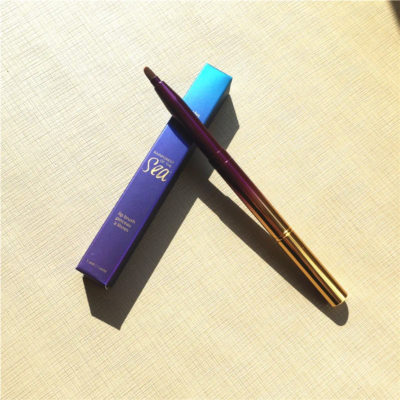 TT-SERIES double-ended Lip Brush - Dual-Size Lip Liner & Contour Brush -Original Quality with box - Beauty Makeup Brush Blender
TT-SERIES double-ended Lip Brush - Dual-Size Lip Liner & Contour Brush -Original Quality with box - Beauty Makeup Brush Blender