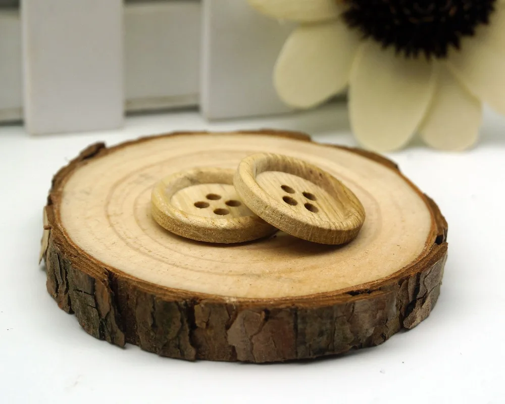50PCS/lot 4-Holes 20mm Wooden Buttons DIY Scrapbooking Crafts Sewing Accessories Decorative Buttons
50PCS/lot 4-Holes 20mm Wooden Buttons DIY Scrapbooking Crafts Sewing Accessories Decorative Buttons