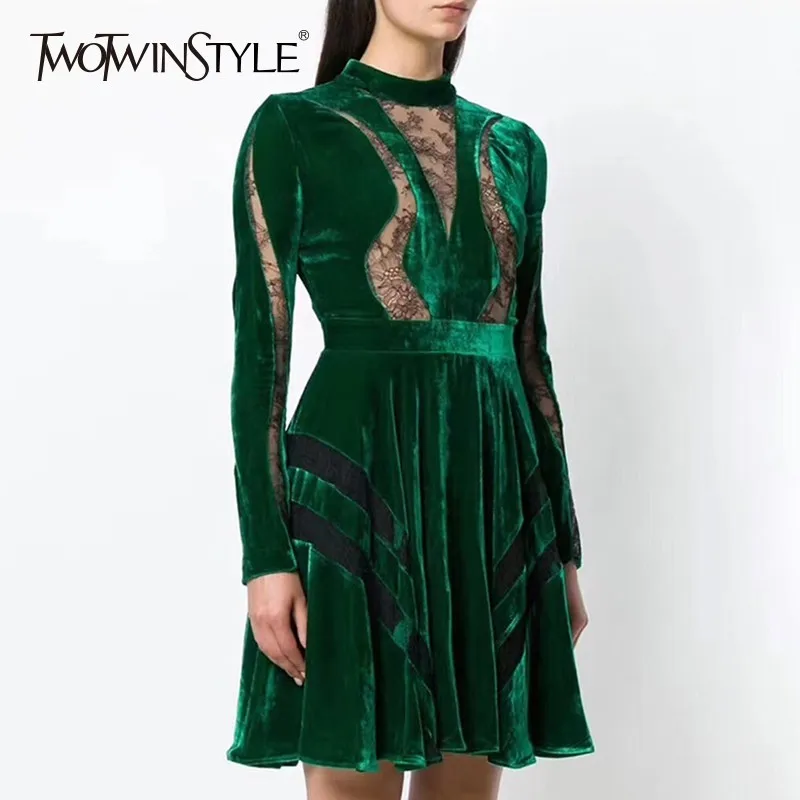 TWOTWINSTYLE Velvet Party Dresses Female Long Sleeve Patchwork Lace Sexy Mini Dresses Women Large Sizes 2019 Autumn Fashion New
TWOTWINSTYLE Velvet Party Dresses Female Long Sleeve Patchwork Lace Sexy Mini Dresses Women Large Sizes 2019 Autumn Fashion New