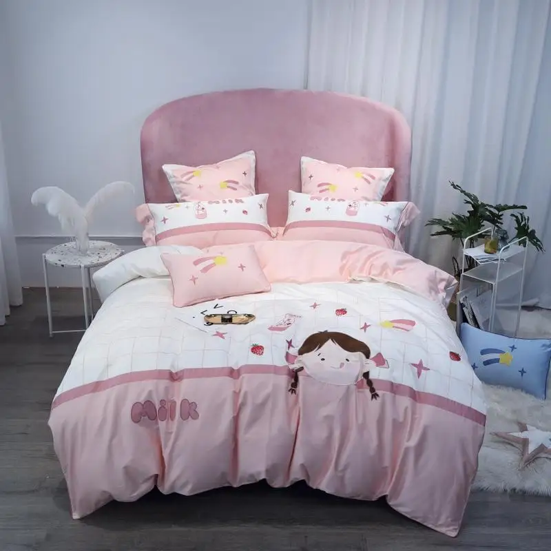 Luxury Egypt Cotton Happy childhood Bedding Set for Boy girl Cartoon Duvet Cover Bed Sheet Pillowcases Queen King Size 4/6/7Pcs
Luxury Egypt Cotton Happy childhood Bedding Set for Boy girl Cartoon Duvet Cover Bed Sheet Pillowcases Queen King Size 4/6/7Pcs