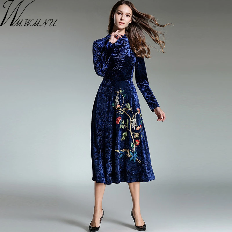 Wmwmnu Fashion embroidery Velvet Dresses Ukraine women Vintage Warm Autumn Winter 2017 long Dress Female elegant Vestidos
Wmwmnu Fashion embroidery Velvet Dresses Ukraine women Vintage Warm Autumn Winter 2017 long Dress Female elegant Vestidos