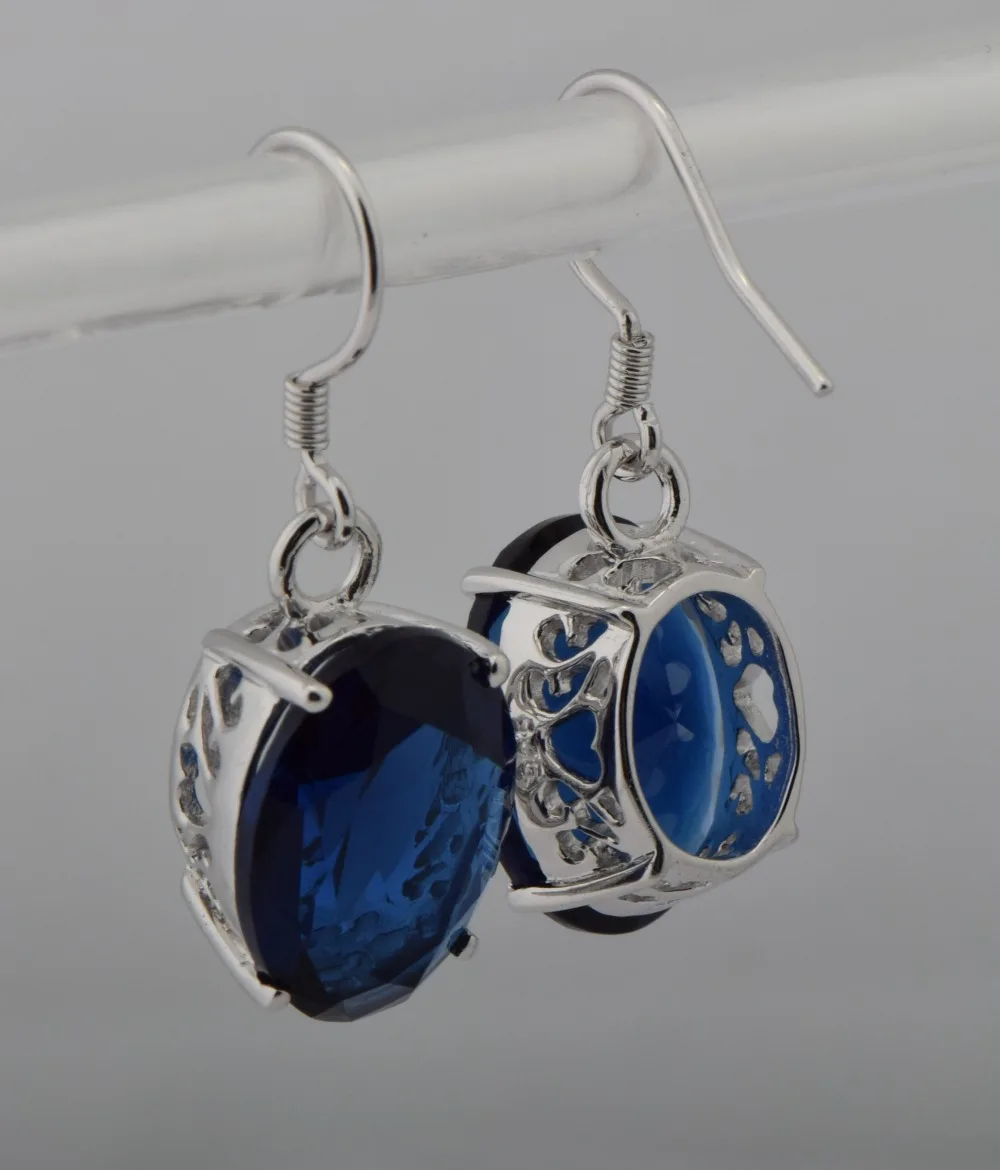 Free shipping Amazing really 925 silver oval natural sapphire, 18 k gold wedding engagement woman a pair of earrings
Free shipping Amazing really 925 silver oval natural sapphire, 18 k gold wedding engagement woman a pair of earrings