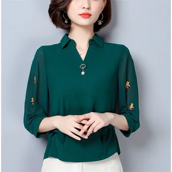 2019 Women Autumn V-Neck T-shirt Three Quarter Embroidery Floral Solid Color Hot Sale Casual Slim Famale T Shirt Plus Size
2019 Women Autumn V-Neck T-shirt Three Quarter Embroidery Floral Solid Color Hot Sale Casual Slim Famale T Shirt Plus Size