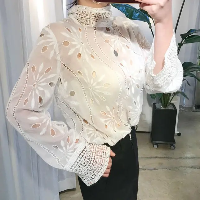 2018 Polyester Regular Full Spring New Turteneck Lace Shirt Perspective Sexy Hook Flower Hollowed-out Women's Bottoming shirt
2018 Polyester Regular Full Spring New Turteneck Lace Shirt Perspective Sexy Hook Flower Hollowed-out Women's Bottoming shirt