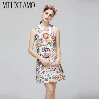 MIUXIMAO 2019 Fashion Runway Fall Casual Dress Women's Sleeveless Tank Luxury Crystal Diamonds Vintage Dress Women vestido
MIUXIMAO 2019 Fashion Runway Fall Casual Dress Women's Sleeveless Tank Luxury Crystal Diamonds Vintage Dress Women vestido