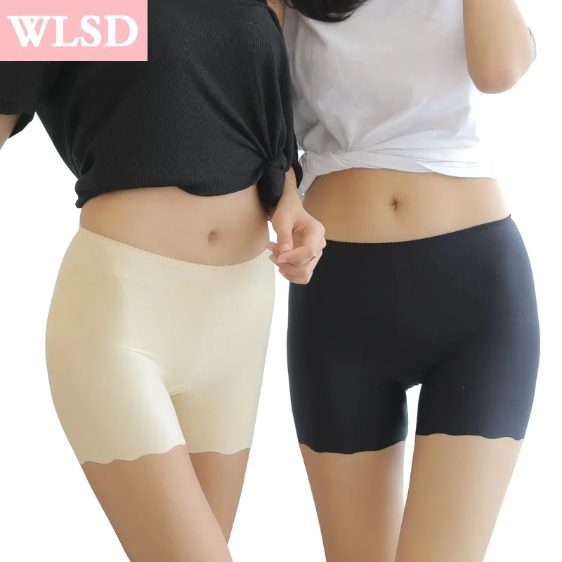 WLSD Women Boyshorts Pants Summer Soft Ice Silk Sexy Women Safety Short Pants Seamless Nylon Exposed Short Pants Girls Underwear
WLSD Women Boyshorts Pants Summer Soft Ice Silk Sexy Women Safety Short Pants Seamless Nylon Exposed Short Pants Girls Underwear