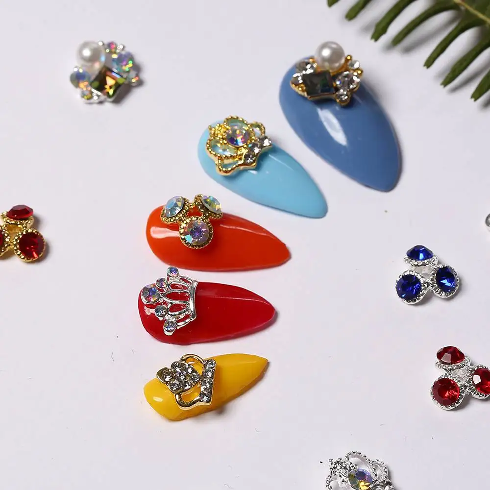 Azure Beauty 12PCS Gold Rivet Flower Heart shape Fruit Clear Crystal Diamond crown Shape Rhinestone Nail art diamonds DIY Tools
Azure Beauty 12PCS Gold Rivet Flower Heart shape Fruit Clear Crystal Diamond crown Shape Rhinestone Nail art diamonds DIY Tools