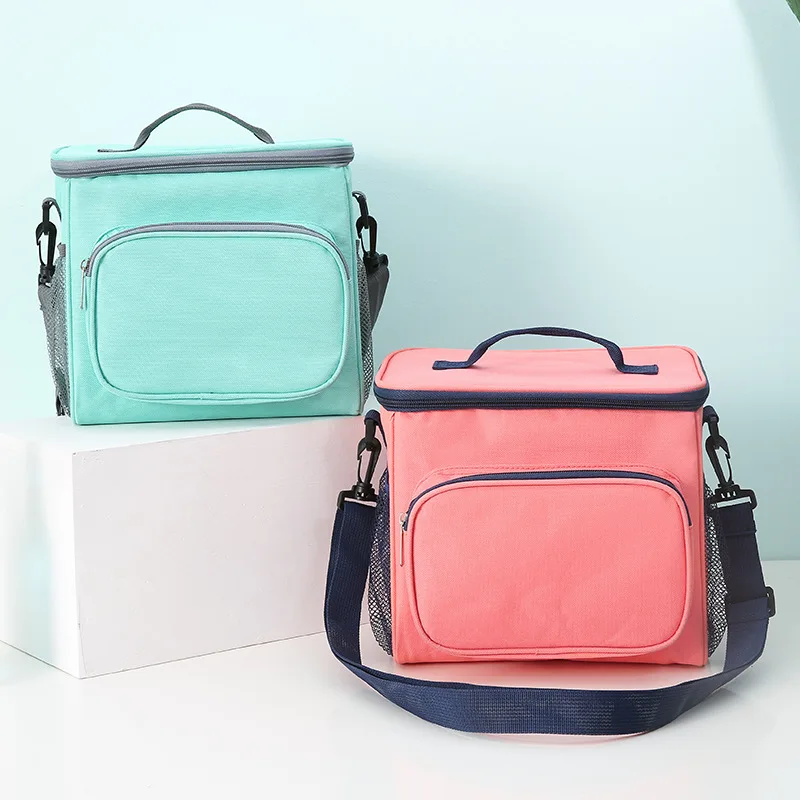 Oxford Cloth Boxed Meal Bag Lunch Picnic Long-term Insulation Large Capacity Student Lunch Box Ice Bag Insulation Package
Oxford Cloth Boxed Meal Bag Lunch Picnic Long-term Insulation Large Capacity Student Lunch Box Ice Bag Insulation Package
