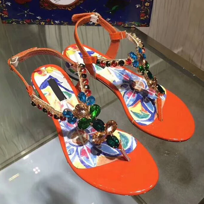 Women Crystal Sandals Bohemina Ethnic Style Retro Rhinestone Flat Sandals Genuine Leather Ankle Buckle Flip Flops Casual Flats
Women Crystal Sandals Bohemina Ethnic Style Retro Rhinestone Flat Sandals Genuine Leather Ankle Buckle Flip Flops Casual Flats