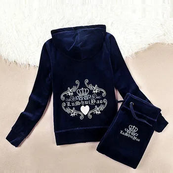 Spring / Fall 2020 Women's Brand Velvet fabric Tracksuits Velour suit women Track suit Hoodies and Pants SIZE S - XXL
Spring / Fall 2020 Women's Brand Velvet fabric Tracksuits Velour suit women Track suit Hoodies and Pants SIZE S - XXL