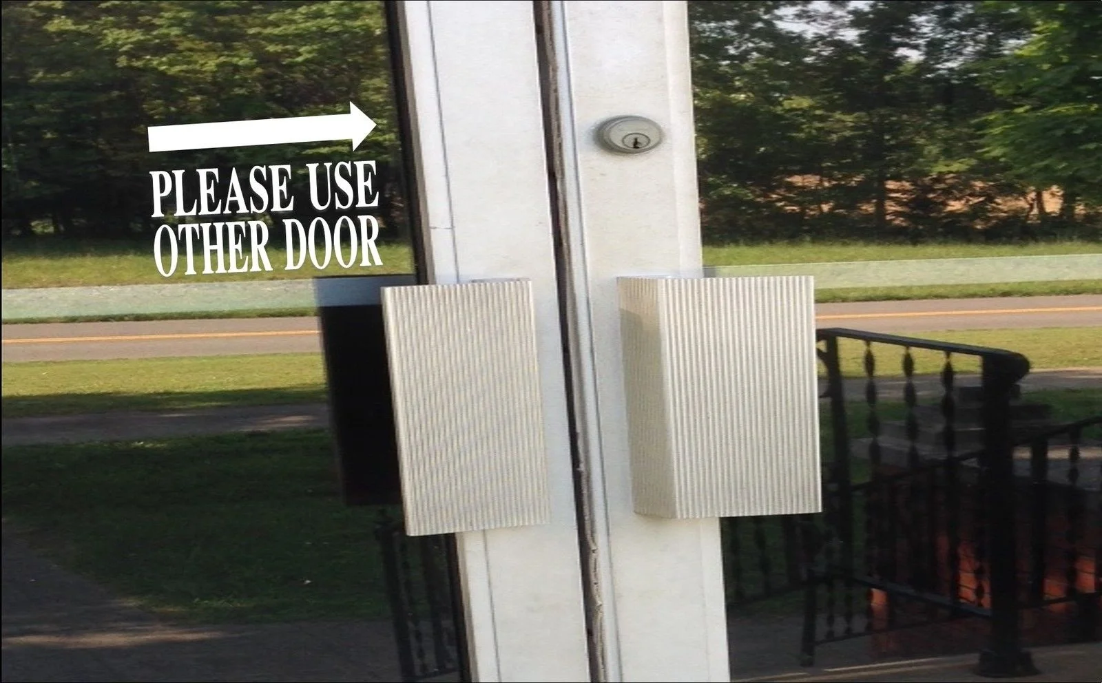 Пожалуйста используйте другие наклейки для дверей бизнес-дверей 8 дюймов E204
