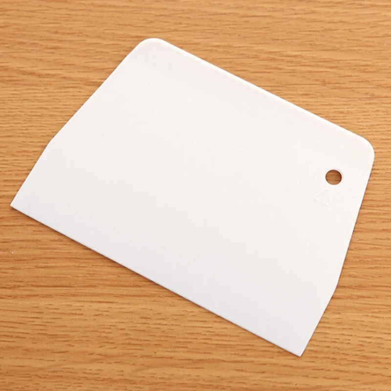 1Pcs Convinient Pastry Cutters Trapezoidal Baking Tools Plastic Scraper Board Butter Plastic Scraping Board Dough Cutting
1Pcs Convinient Pastry Cutters Trapezoidal Baking Tools Plastic Scraper Board Butter Plastic Scraping Board Dough Cutting