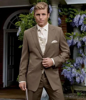 2017 new arrival man's Tuxedo high quality groom suits pure color Meeting/dinner party suit three-piece suit (jacket+pants+vest)
2017 new arrival man's Tuxedo high quality groom suits pure color Meeting/dinner party suit three-piece suit (jacket+pants+vest)