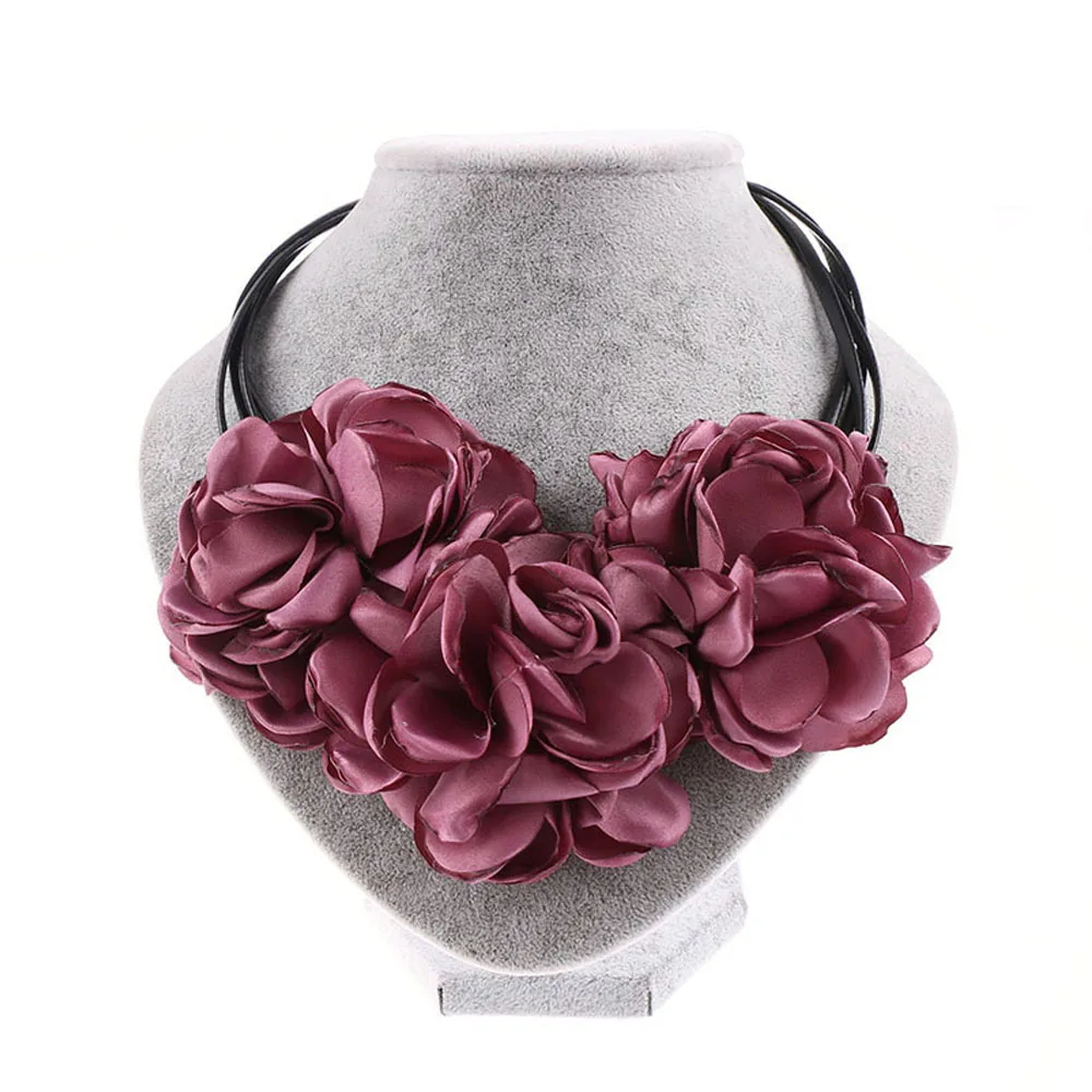 New Fashion Bohemia Fabric Rose Flower Choker Necklace 1Pcs Vintage Women Statement Necklace 2019 New Arrival Jewelry
New Fashion Bohemia Fabric Rose Flower Choker Necklace 1Pcs Vintage Women Statement Necklace 2019 New Arrival Jewelry