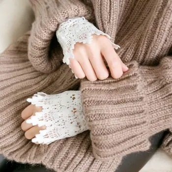 1 Pair Lace Wrist Sleeves Hollow Fake Cuff Elegant Gloves Accessories for Women Lady TC21
1 Pair Lace Wrist Sleeves Hollow Fake Cuff Elegant Gloves Accessories for Women Lady TC21