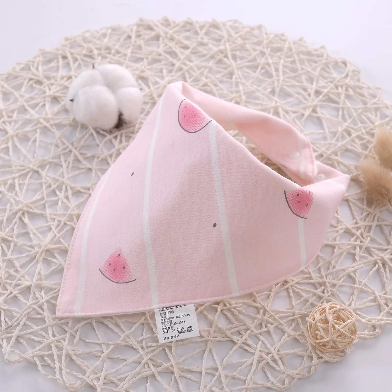 Pure Cotton Baby Bibs Cute Triangle Bibs Boys Girls Newborns Eating Anti-dirty Accessories Three Layers of Water Absorption Bibs
Pure Cotton Baby Bibs Cute Triangle Bibs Boys Girls Newborns Eating Anti-dirty Accessories Three Layers of Water Absorption Bibs