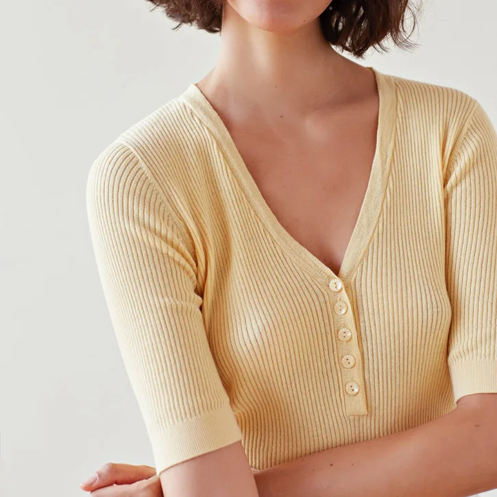 Women Tee Shirt Thin Knit Half Sleeve New 2019 Summer Casual Sweet French Brand Clothing Haut Femme t-shirt
Women Tee Shirt Thin Knit Half Sleeve New 2019 Summer Casual Sweet French Brand Clothing Haut Femme t-shirt