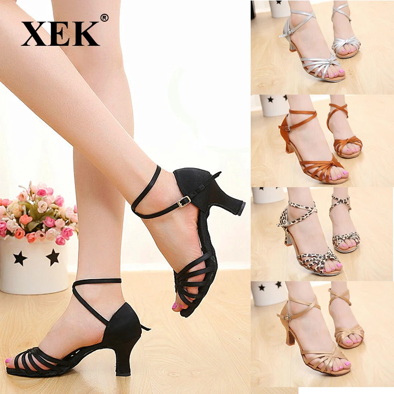 2017 new High Quality Latin Dance Shoes for Women/Ladies/Girls/Tango&Salsa shoes 7cm 5.5cm 4.5cm SR101
2017 new High Quality Latin Dance Shoes for Women/Ladies/Girls/Tango&Salsa shoes 7cm 5.5cm 4.5cm SR101