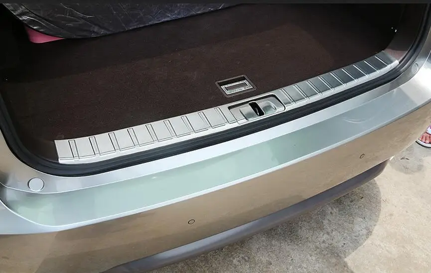 For LEXUS 2016 2017 RX RX200T RX450h RX350 304 Stainless Steel Rear Bumper Protector Sill Inside Plate Threshold
For LEXUS 2016 2017 RX RX200T RX450h RX350 304 Stainless Steel Rear Bumper Protector Sill Inside Plate Threshold