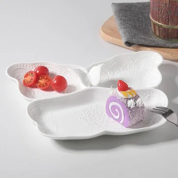 10.5 inch 27*22*3.5cm ceramic butterfly section dumpling dish relief plate fruit dish breakfast tray Western plate
10.5 inch 27*22*3.5cm ceramic butterfly section dumpling dish relief plate fruit dish breakfast tray Western plate