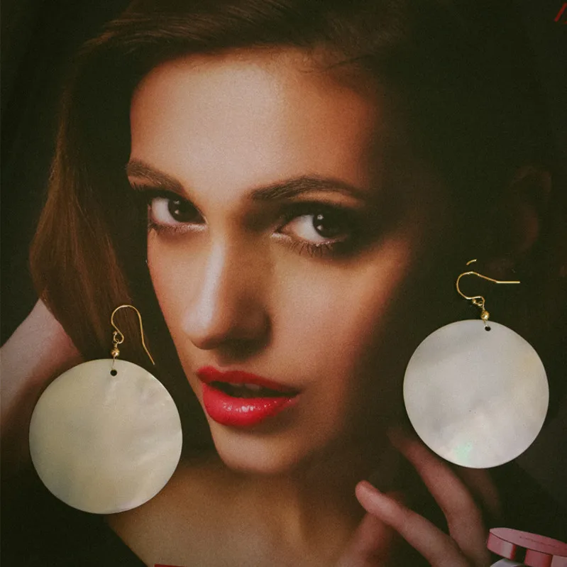 PINJEAS handmade gold fillied natural shell minimalist drop earrings for women jewelry
PINJEAS handmade gold fillied natural shell minimalist drop earrings for women jewelry