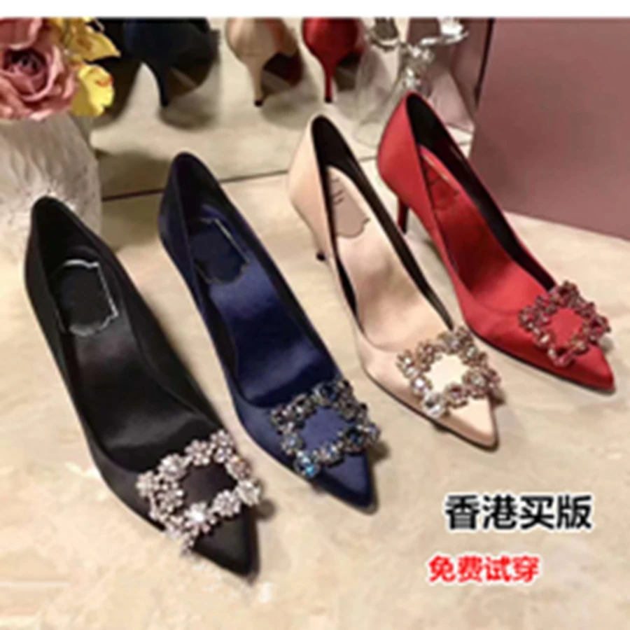 2019 spring and autumn new satin pointed rhinestones high heels square buckle stiletto shoes bride wedding shoes women's shoes
2019 spring and autumn new satin pointed rhinestones high heels square buckle stiletto shoes bride wedding shoes women's shoes