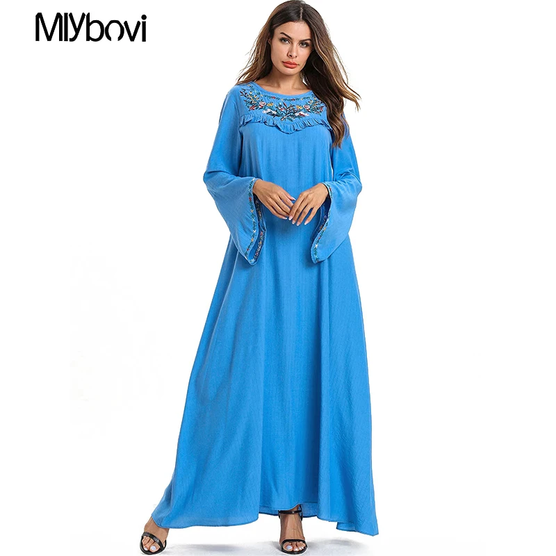 Women Maxi Long sleeve long vintage Dress Plus size embroidery moroccan Kaftan Islamic clothing Muslim dress floor length gown 
Women Maxi Long sleeve long vintage Dress Plus size embroidery moroccan Kaftan Islamic clothing Muslim dress floor length gown