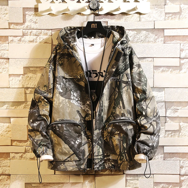 Camouflage Jacket Men Military Mens Windbreakers Coats Drawstring Cuff Zipper Pocket Hat Outerwear Man Fashion Cotton Jackets
Camouflage Jacket Men Military Mens Windbreakers Coats Drawstring Cuff Zipper Pocket Hat Outerwear Man Fashion Cotton Jackets