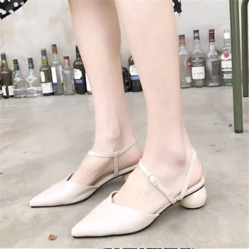 BBZAI shoes woman 5CM Peep Toe Pumps shoes woman T-strap wedding pumps Amazing shoes Fashion Elegant 35-38 39
BBZAI shoes woman 5CM Peep Toe Pumps shoes woman T-strap wedding pumps Amazing shoes Fashion Elegant 35-38 39