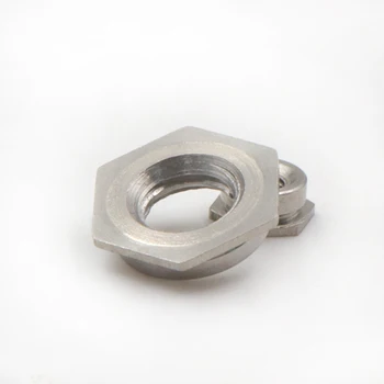 15pcs M3 M4 Hexagon 304 stainless steel Flush nut Inserted into the Embedded nuts
15pcs M3 M4 Hexagon 304 stainless steel Flush nut Inserted into the Embedded nuts