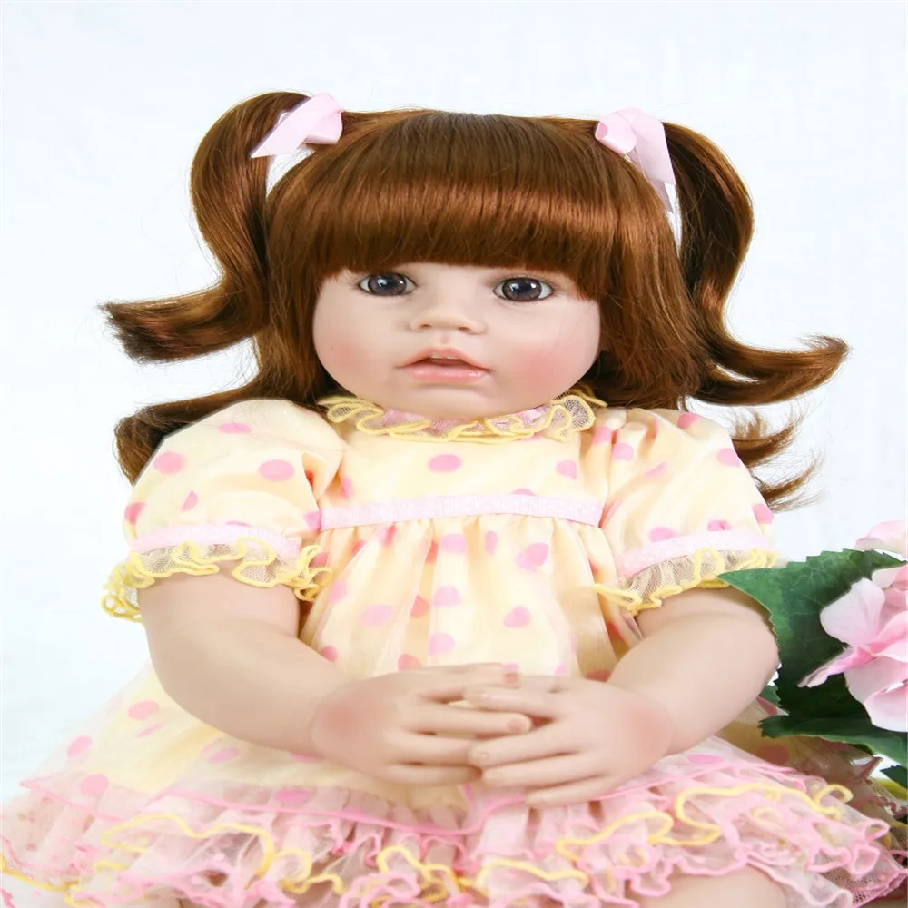 22 inch 55 cm reborn Silicone dolls, lifelike doll reborn Lovely baby boy and girl's holiday gift
22 inch 55 cm reborn Silicone dolls, lifelike doll reborn Lovely baby boy and girl's holiday gift