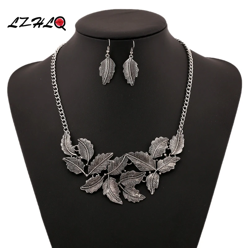 LZHLQ Classic Leaf Pendant Necklace Plating Metal Necklaces Maxi Vintage Carved Women Sweater Collier Jewelry Statement
LZHLQ Classic Leaf Pendant Necklace Plating Metal Necklaces Maxi Vintage Carved Women Sweater Collier Jewelry Statement