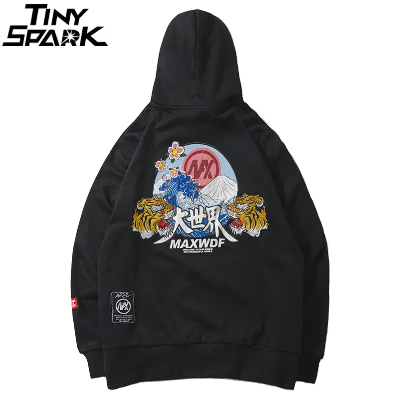 Hip Hop Hoodie Sweatshirts Embroidery Tiger Head Harajuku Streetwear 2018 Autumn Floral Wave Men Hoodie Pullover Cotton Oversize
Hip Hop Hoodie Sweatshirts Embroidery Tiger Head Harajuku Streetwear 2018 Autumn Floral Wave Men Hoodie Pullover Cotton Oversize