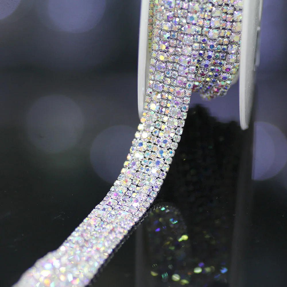 Wide crystal AB rhinestone cup chain Sew on Rhinestone applique DIY Dress Belt Rhinestone Trim Clothing decoration
Wide crystal AB rhinestone cup chain Sew on Rhinestone applique DIY Dress Belt Rhinestone Trim Clothing decoration