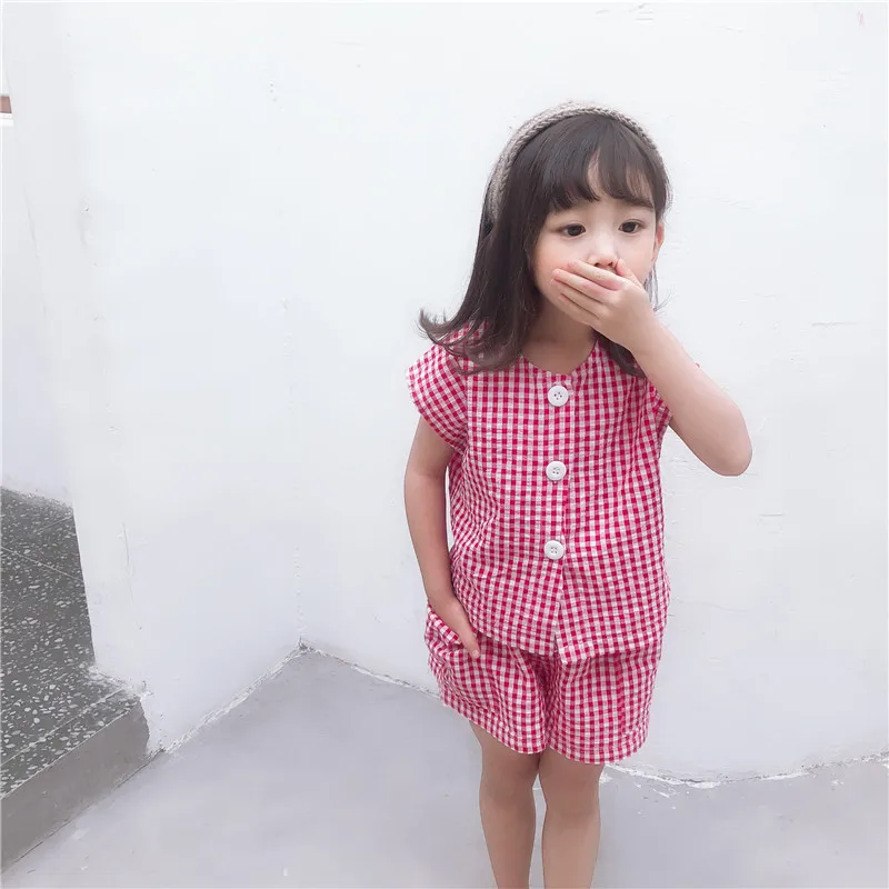 2019 Summer New Arrival korean style clothing sets plaid short sleeve shirt with short pants fashion suit for cute baby girls
2019 Summer New Arrival korean style clothing sets plaid short sleeve shirt with short pants fashion suit for cute baby girls