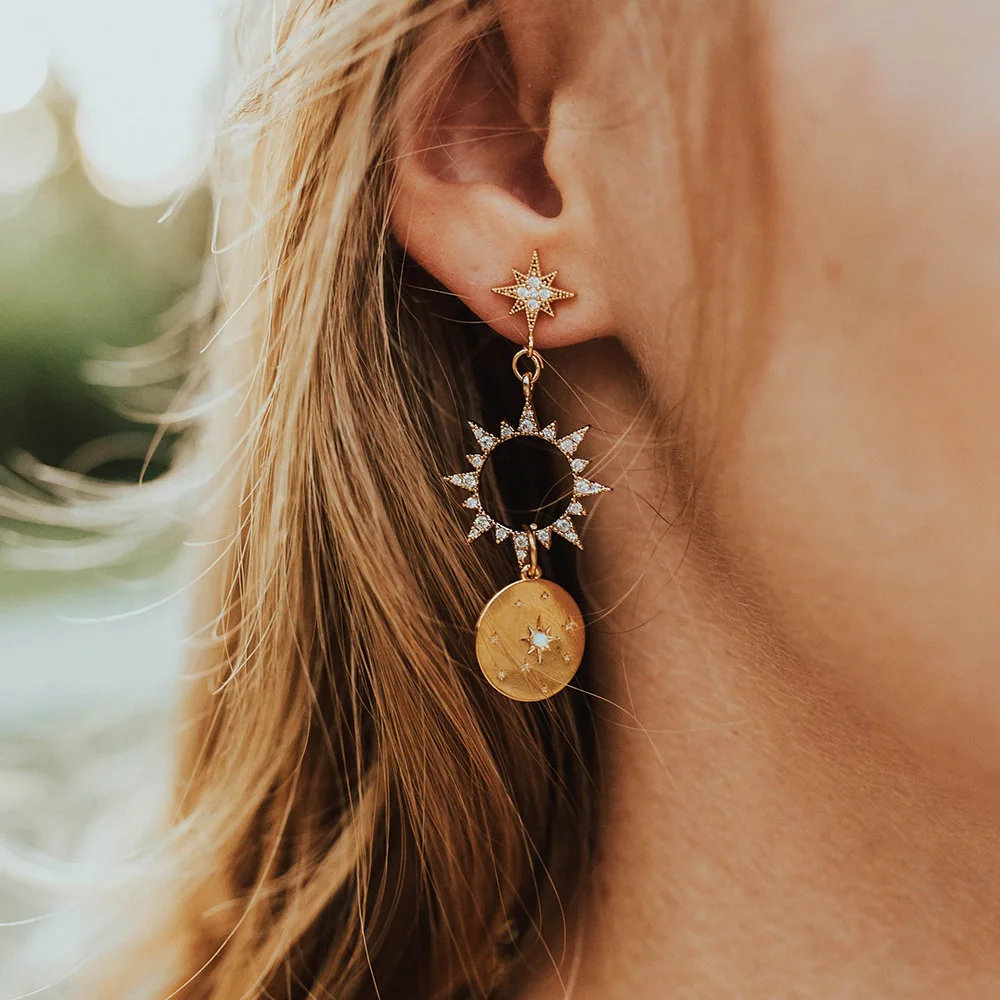 Yobest Gold color vintage earrings for women rhinestone sun Star earrings statement jewelry Geometric Pendant dangling Wholesale
Yobest Gold color vintage earrings for women rhinestone sun Star earrings statement jewelry Geometric Pendant dangling Wholesale