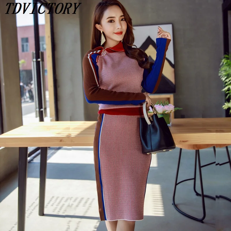 New 2019 Autumn Runway Two Piece Set Zipper Turtleneck Knitting Sweater and Bodycon Split Knee Length Skirt Women Suits
New 2019 Autumn Runway Two Piece Set Zipper Turtleneck Knitting Sweater and Bodycon Split Knee Length Skirt Women Suits