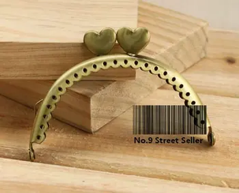 3pcs Track Ship + 10pcs/lot DIY Purse 8.5cm Heart-shaped Bronze Color Metal Purse Frame Handle for Bag Sewing Craft Tailor Sewer
3pcs Track Ship + 10pcs/lot DIY Purse 8.5cm Heart-shaped Bronze Color Metal Purse Frame Handle for Bag Sewing Craft Tailor Sewer