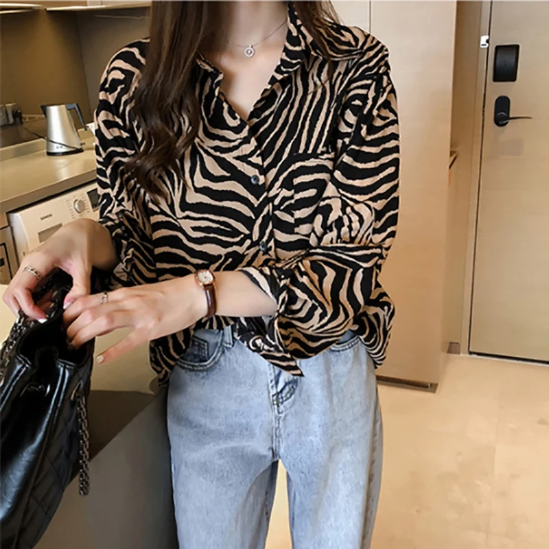 Women Blouses Summer Long Sleeve Blouses Casual Loose Blouses Tops Female Office Shirt Blouse Casual Tops Plus Size
Women Blouses Summer Long Sleeve Blouses Casual Loose Blouses Tops Female Office Shirt Blouse Casual Tops Plus Size