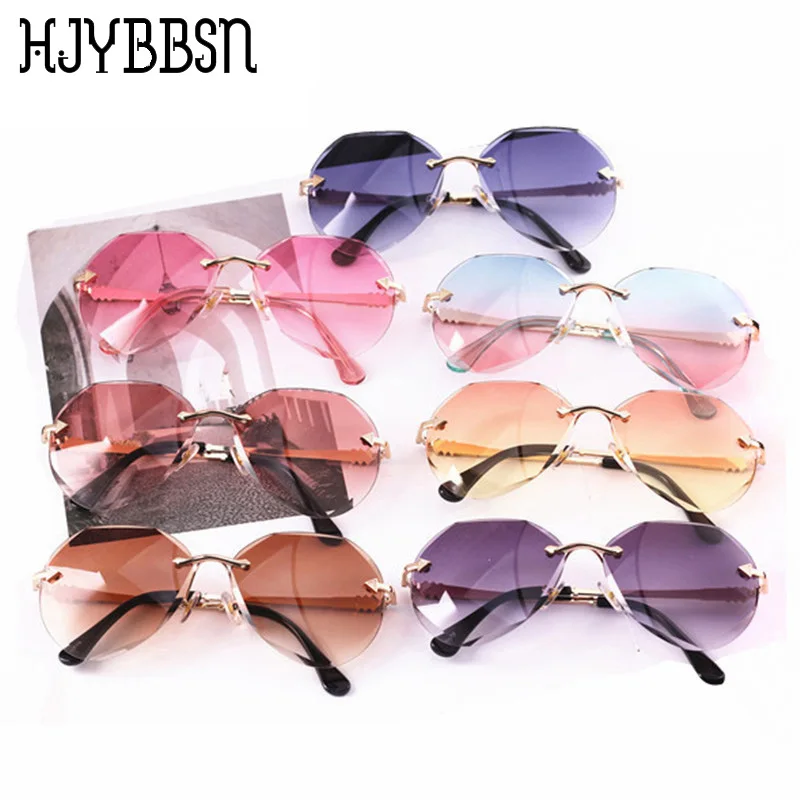 HJYBBSN Luxury Brand Rimless Children Sunglasses Diamond Boys Grils Fashion High Qualit Kids Sun Glasses Gradient Glasses UV400
HJYBBSN Luxury Brand Rimless Children Sunglasses Diamond Boys Grils Fashion High Qualit Kids Sun Glasses Gradient Glasses UV400