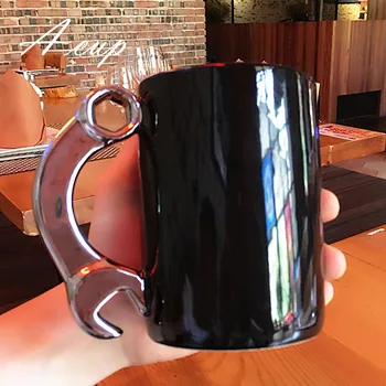 hot 2017 New Arrival Japan wrench shaping personality Creative ceramic cup office tea coffee Mug cup
hot 2017 New Arrival Japan wrench shaping personality Creative ceramic cup office tea coffee Mug cup