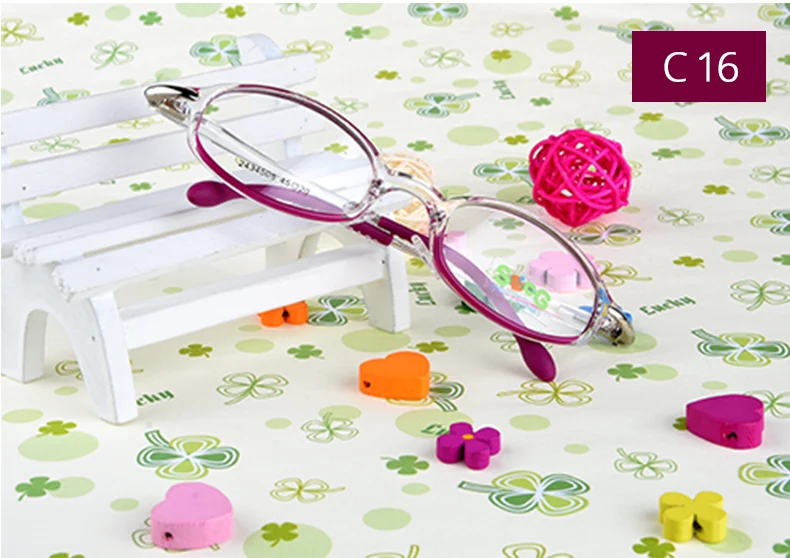 SECG Youth Eyeglasses Close-Up