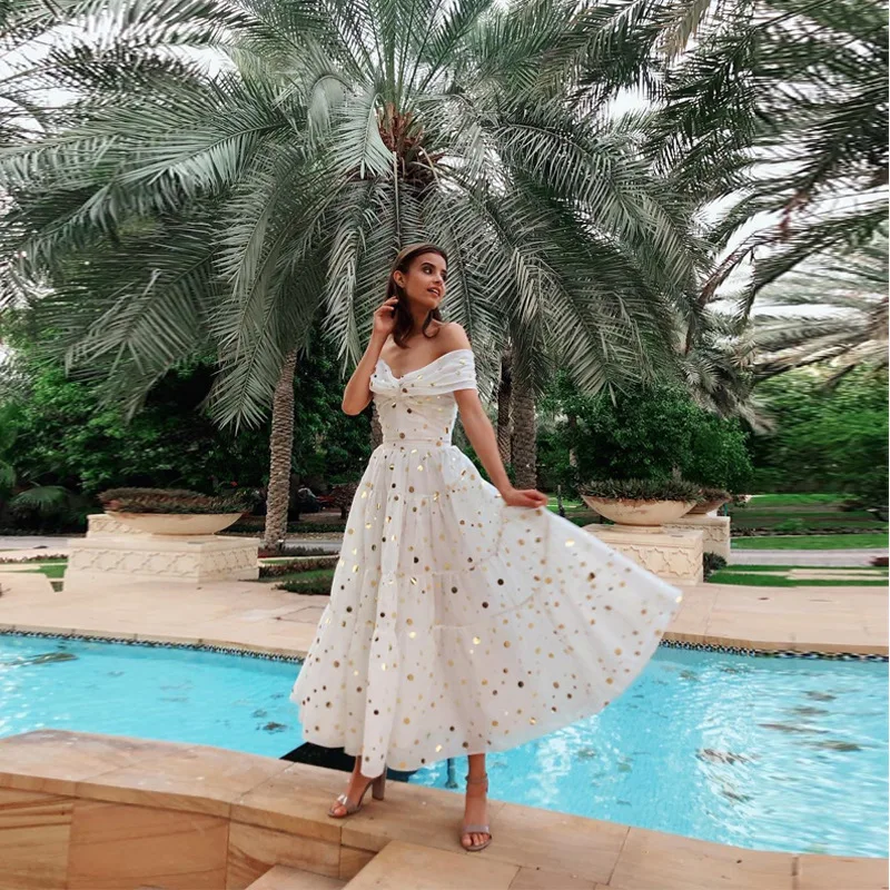 Spring Summer 2019 White Sequin Dress Raglan Sleeve Waist Collection Splicing Long Dress Off Shoulder Wrap Chest Floral Dress
Spring Summer 2019 White Sequin Dress Raglan Sleeve Waist Collection Splicing Long Dress Off Shoulder Wrap Chest Floral Dress