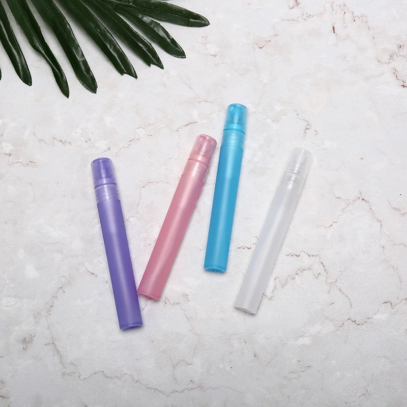 1pc Portable Spray Bottle 10ml Mist Spray Bottle Spray Pump Bottle Refillable Glass Perfume Bottle With Sprayer
1pc Portable Spray Bottle 10ml Mist Spray Bottle Spray Pump Bottle Refillable Glass Perfume Bottle With Sprayer