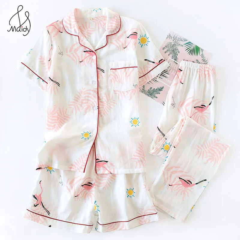 Maidy 3Pcs/Pack Cotton Gauze Pajamas Sets For Women Shorts Turn-Down Pajama Set Underwear Female Sleepwear Print Sleep Suit
Maidy 3Pcs/Pack Cotton Gauze Pajamas Sets For Women Shorts Turn-Down Pajama Set Underwear Female Sleepwear Print Sleep Suit