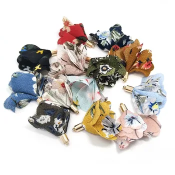 100pcs New Color Chiffon Flower Tassel 4cm Gold Cap Pendants For Jewelry DIY Earring Findings Keychain Bag Charms Accessories
100pcs New Color Chiffon Flower Tassel 4cm Gold Cap Pendants For Jewelry DIY Earring Findings Keychain Bag Charms Accessories