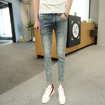 2019 spring new blue slim feet jeans fashion casual thin section slim hole pants Korean version
2019 spring new blue slim feet jeans fashion casual thin section slim hole pants Korean version